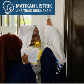 SMA Negeri 1 Leuwisadeng Gelorakan Penghematan Energi